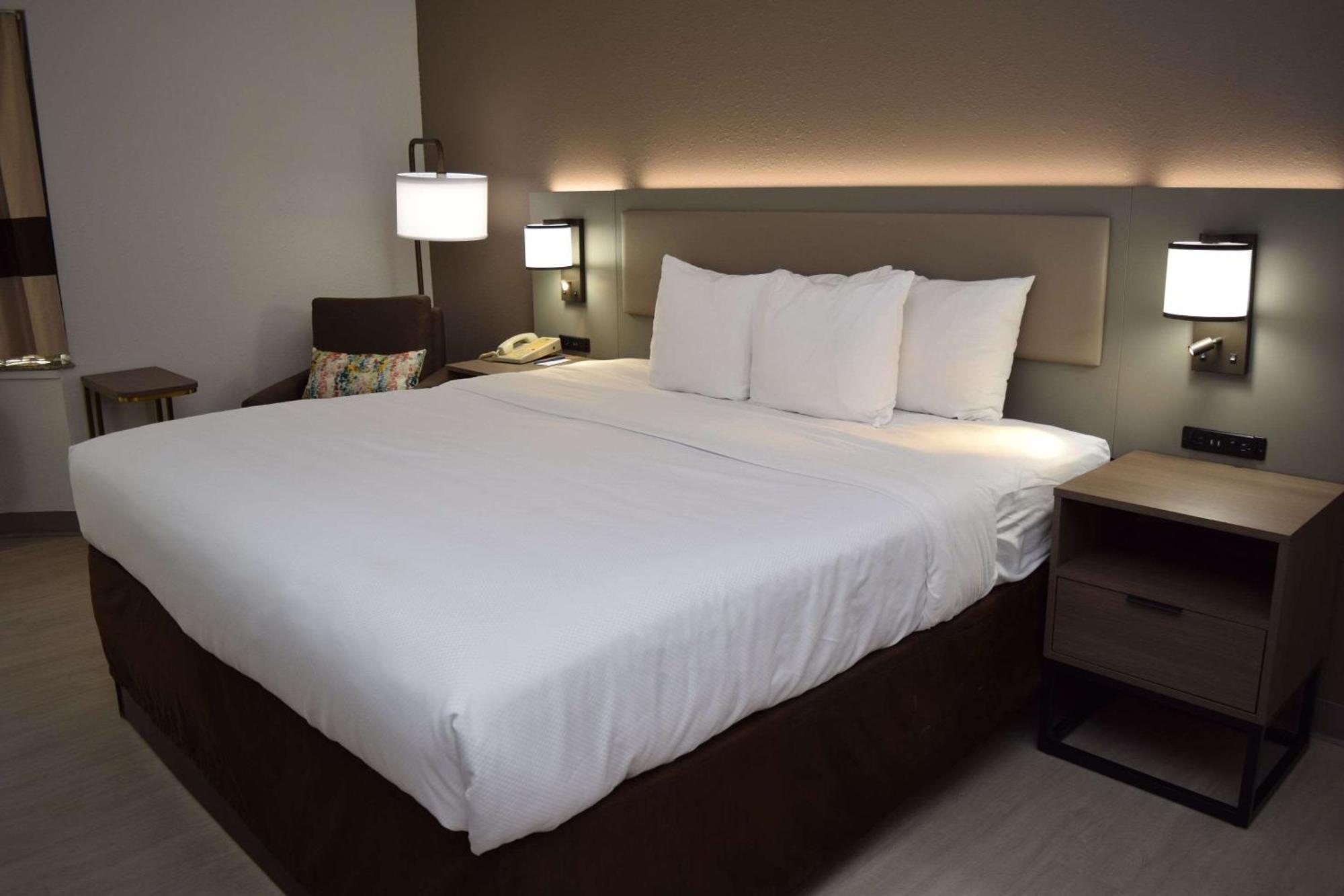 Comfort Inn & Suites Syracuse-Carrier Circle East Syracuse Exteriér fotografie